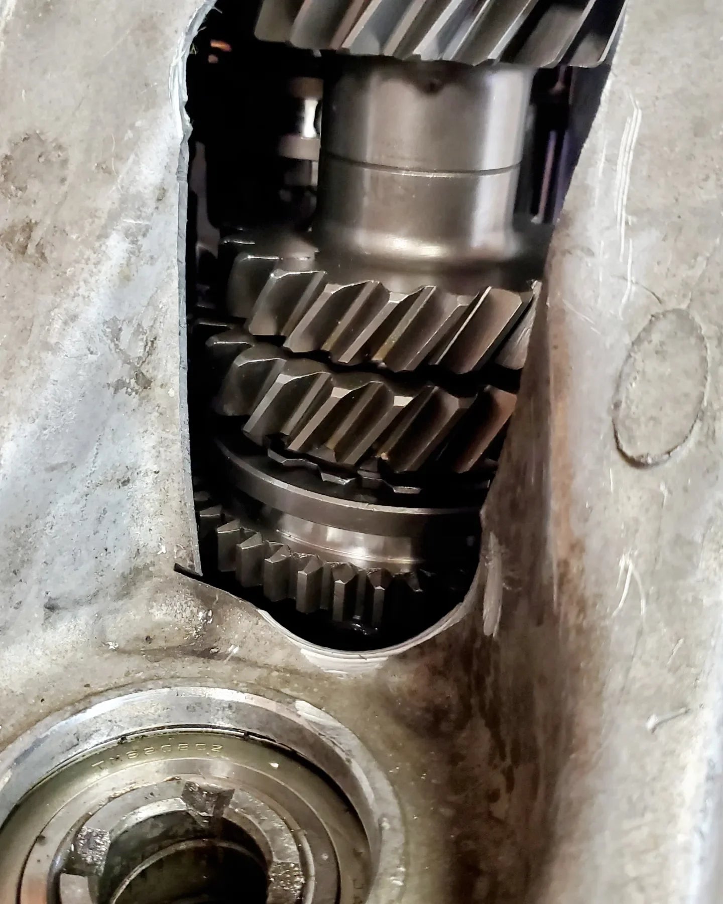 B SERIES FWD DOG BOX HELICAL